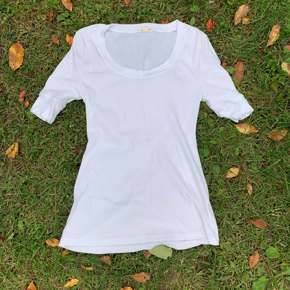 💥3/$15 white Waffle shirt